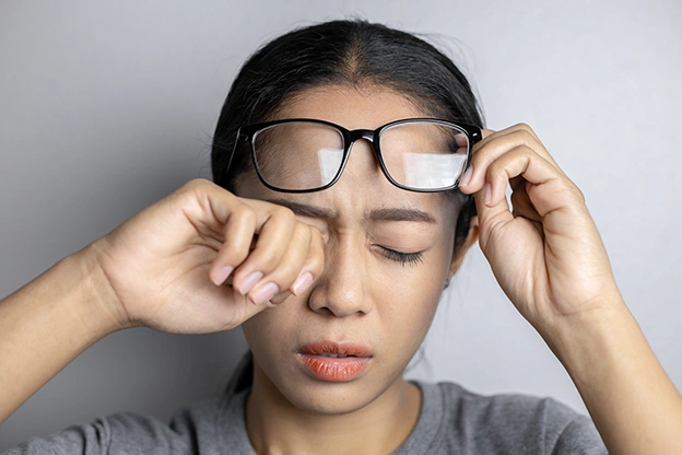 How to Tell if Your Glasses Prescription Has Changed