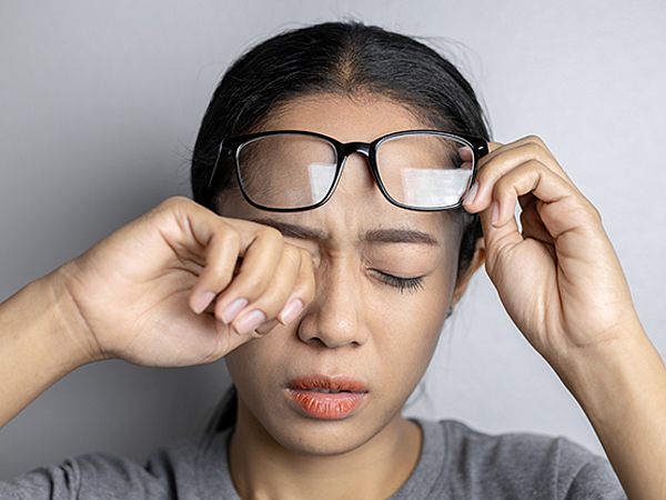 How to Tell if Your Glasses Prescription Has Changed